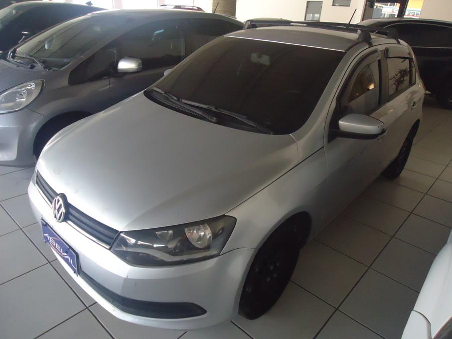 VOLKSWAGEN Gol