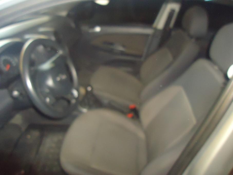 VOLKSWAGEN Gol - Foto