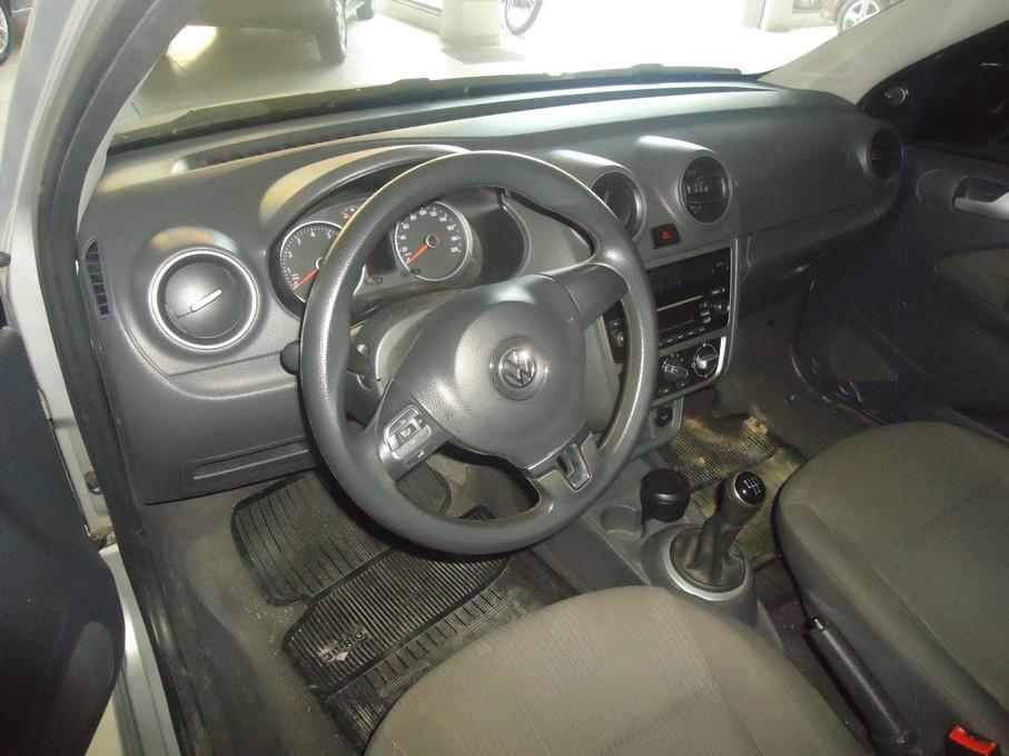 VOLKSWAGEN Gol - Foto