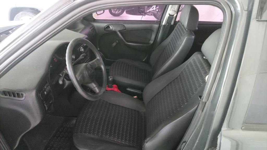 VOLKSWAGEN Gol - Foto