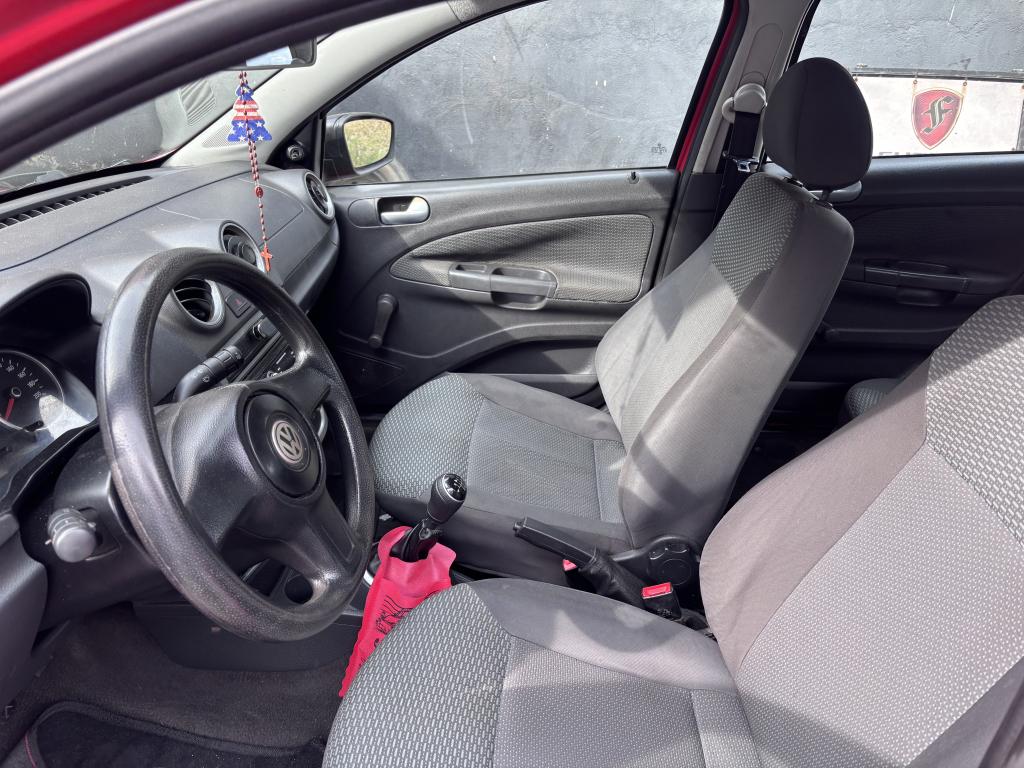 VOLKSWAGEN Gol - Foto