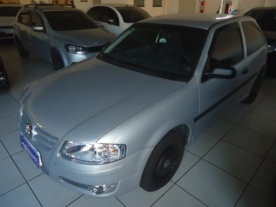 VOLKSWAGEN Gol
