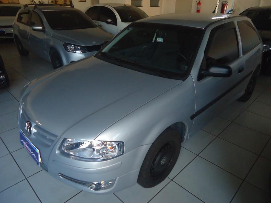 VOLKSWAGEN Gol