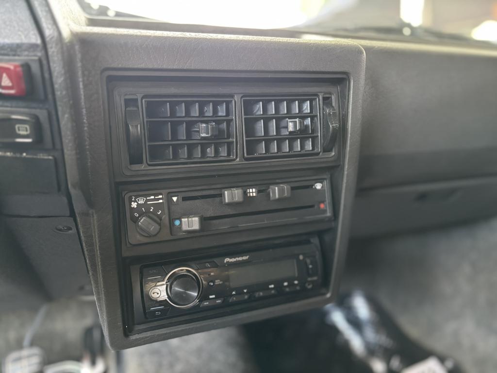 VOLKSWAGEN Gol - Foto