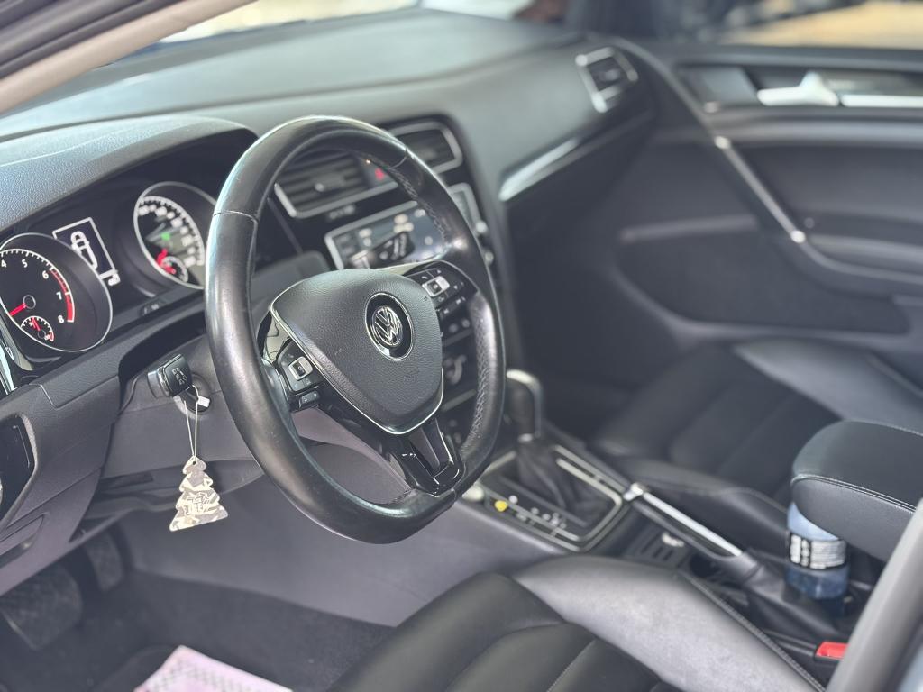 VOLKSWAGEN Golf Variant - Foto