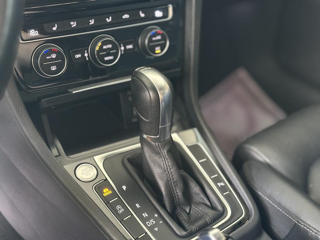 VOLKSWAGEN Golf Variant - Foto