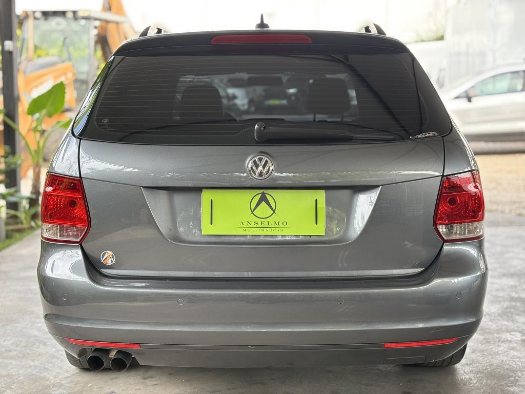 VOLKSWAGEN Jetta Variant - Foto