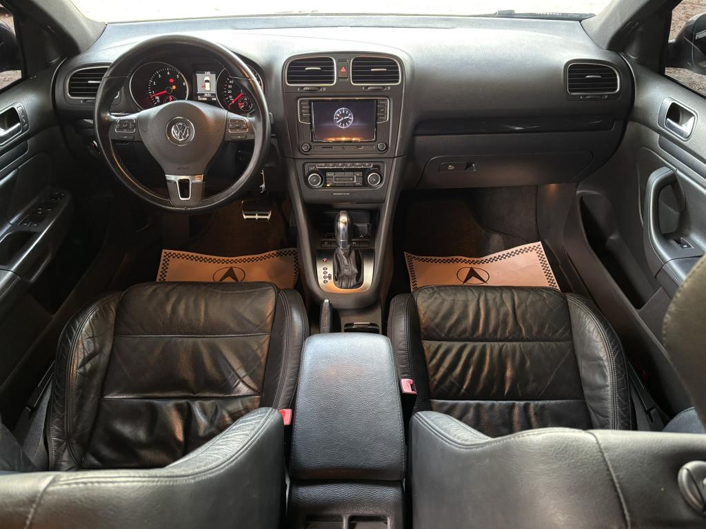 VOLKSWAGEN Jetta Variant - Foto