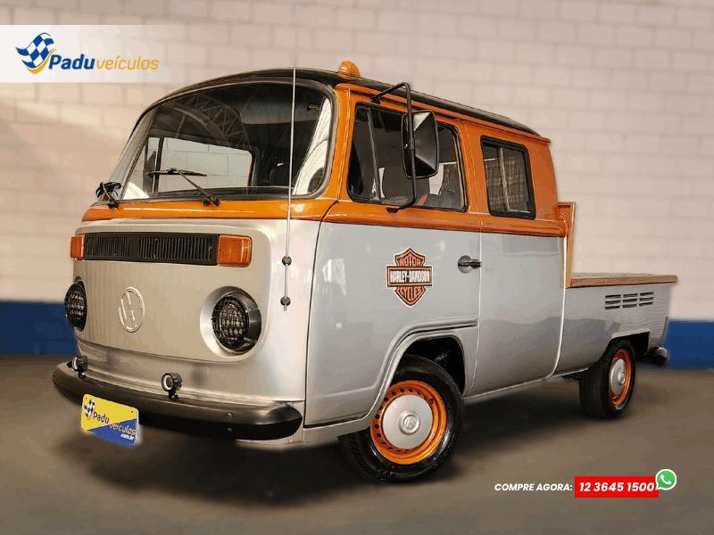 VOLKSWAGEN Kombi