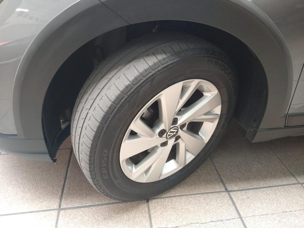 VOLKSWAGEN Nivus - Foto