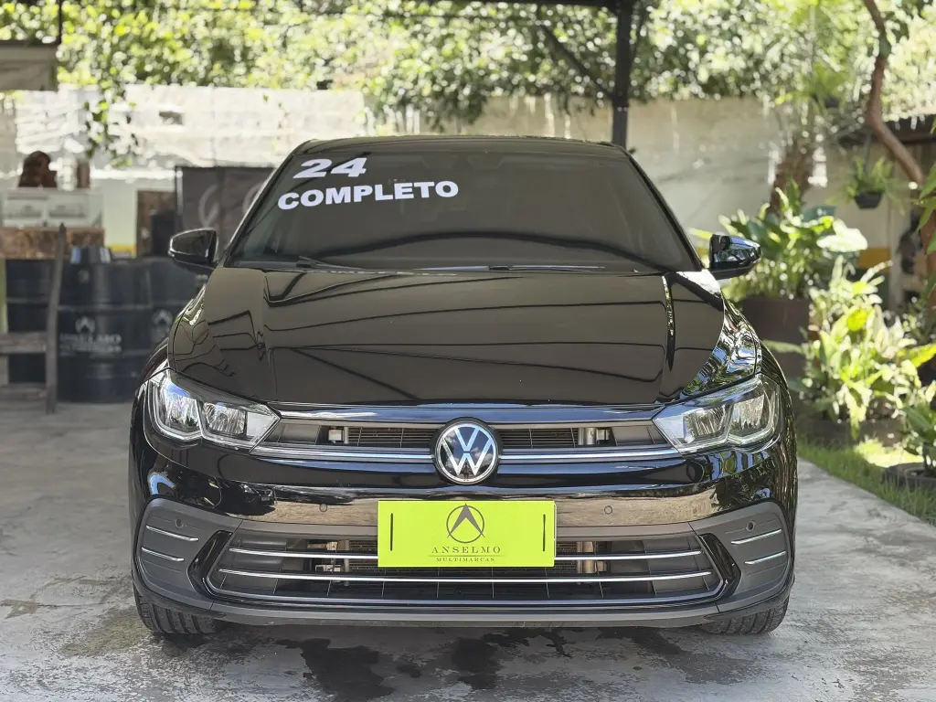 VOLKSWAGEN Polo Hatch - Foto
