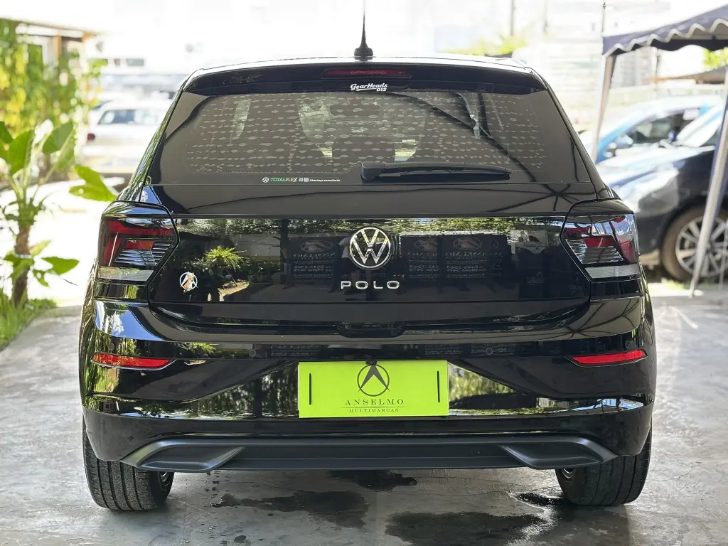 VOLKSWAGEN Polo Hatch - Foto