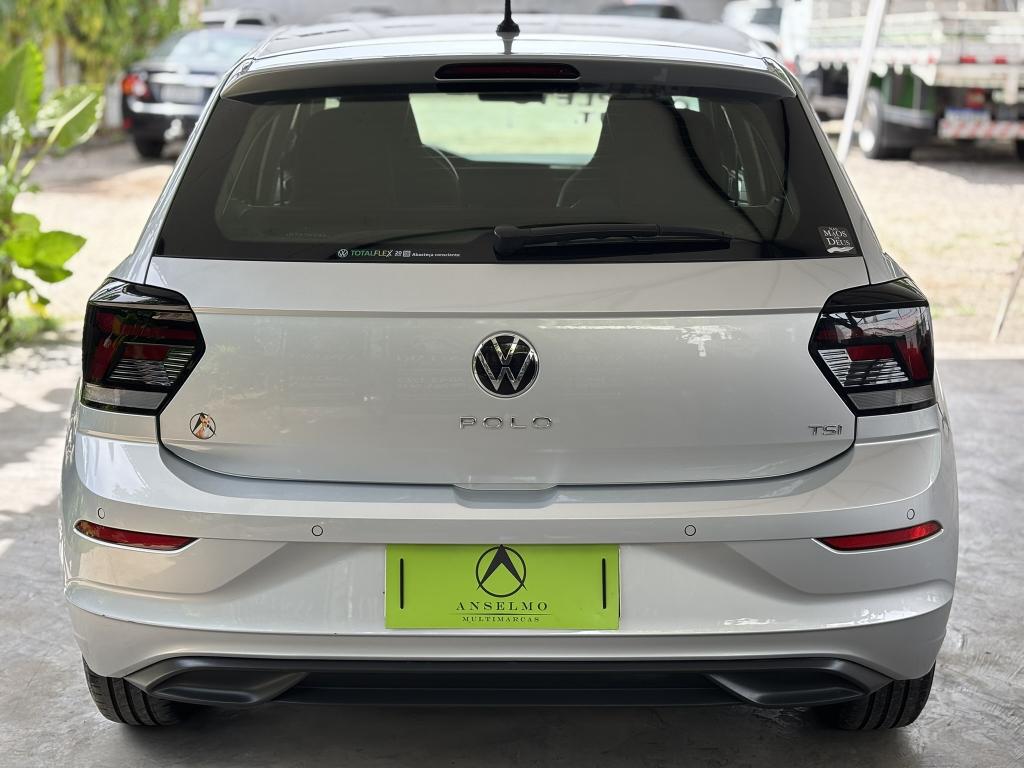 VOLKSWAGEN Polo Hatch - Foto