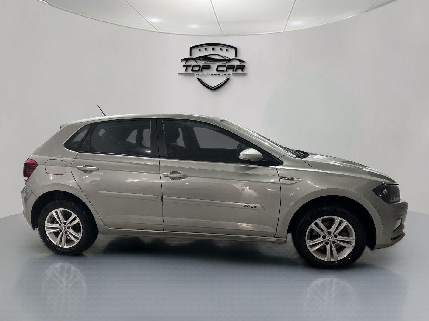 VOLKSWAGEN Polo Hatch - Foto