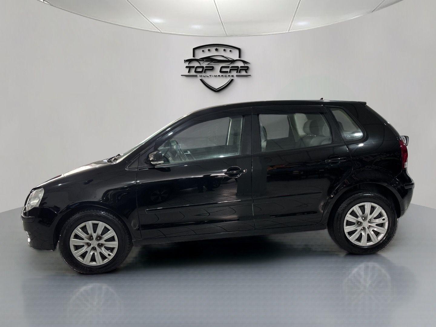 VOLKSWAGEN Polo Hatch - Foto