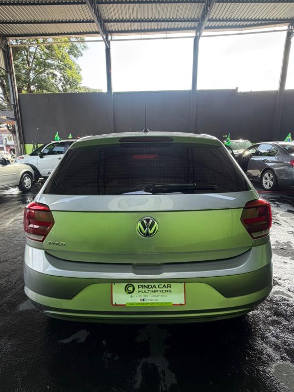 VOLKSWAGEN Polo Hatch - Foto