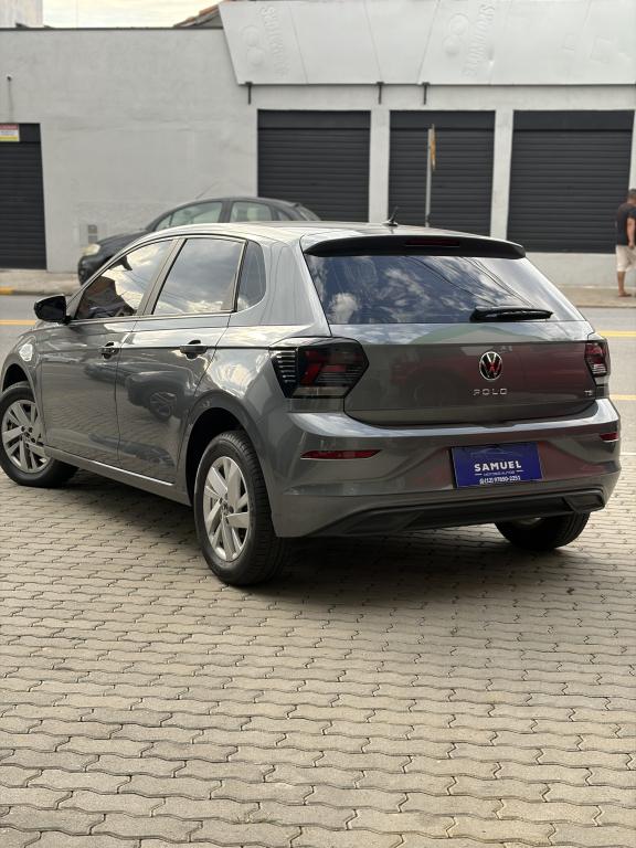 VOLKSWAGEN Polo Hatch - Foto