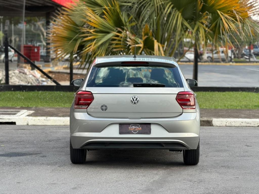 VOLKSWAGEN Polo Hatch - Foto