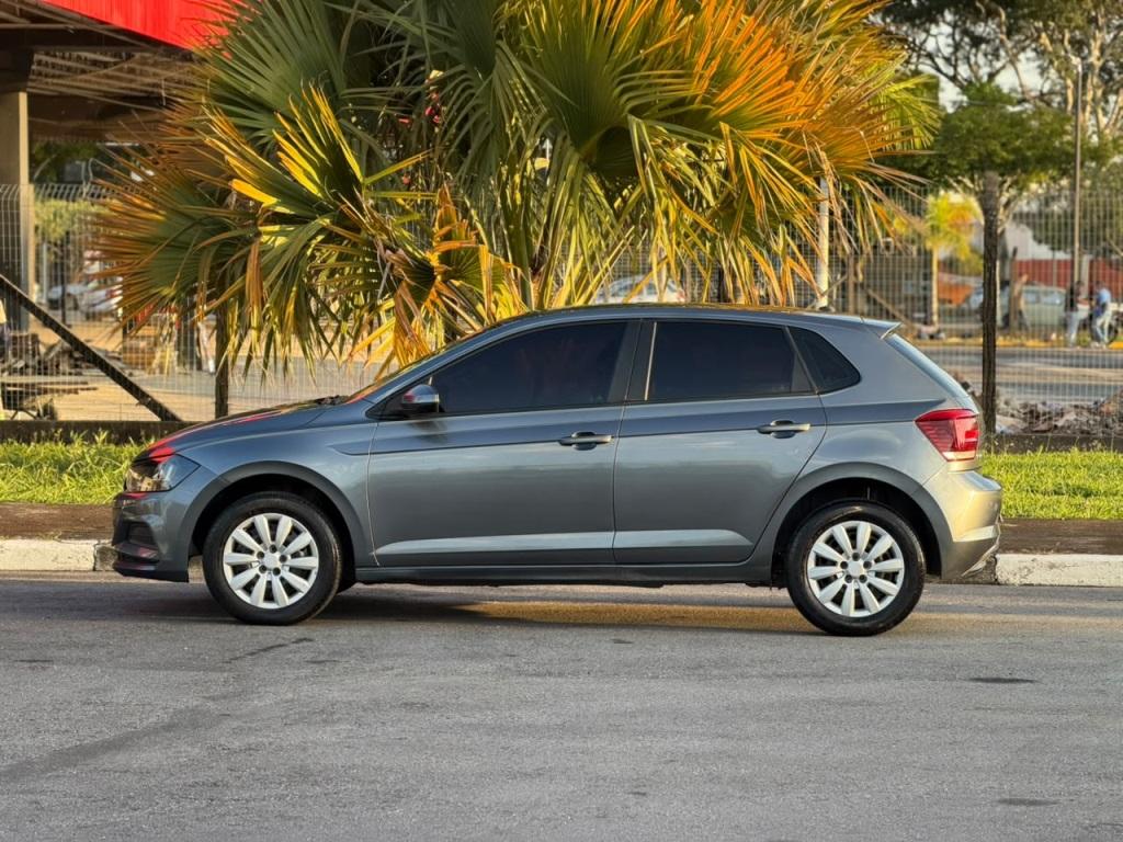 VOLKSWAGEN Polo Hatch - Foto