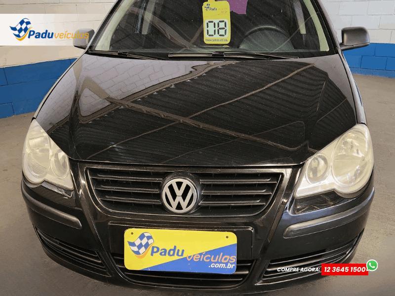 VOLKSWAGEN Polo Sedan - Foto