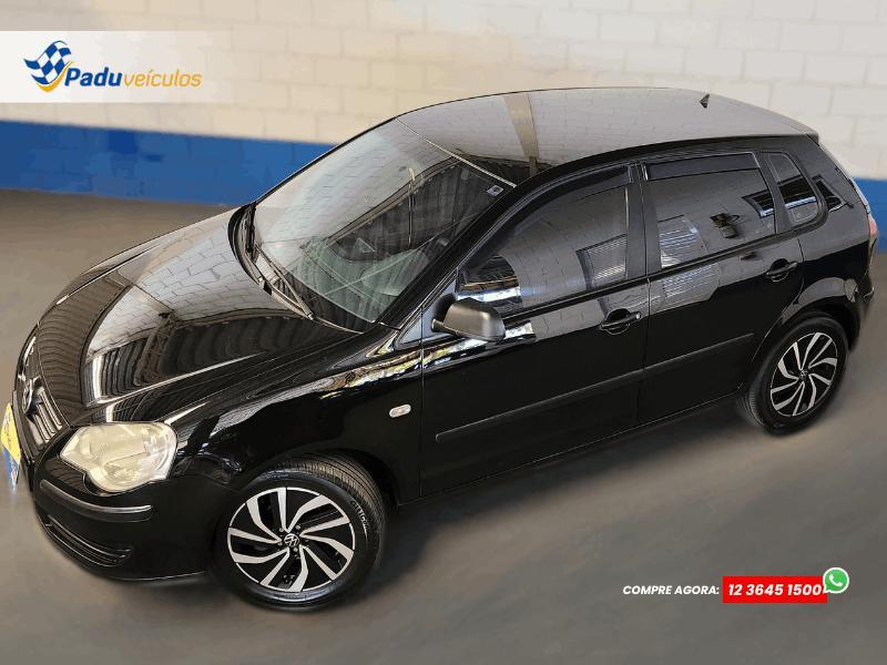 VOLKSWAGEN Polo Sedan - Foto