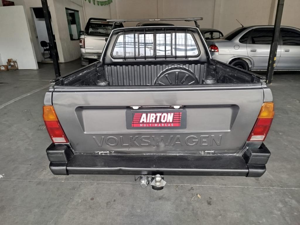 VOLKSWAGEN Saveiro - Foto