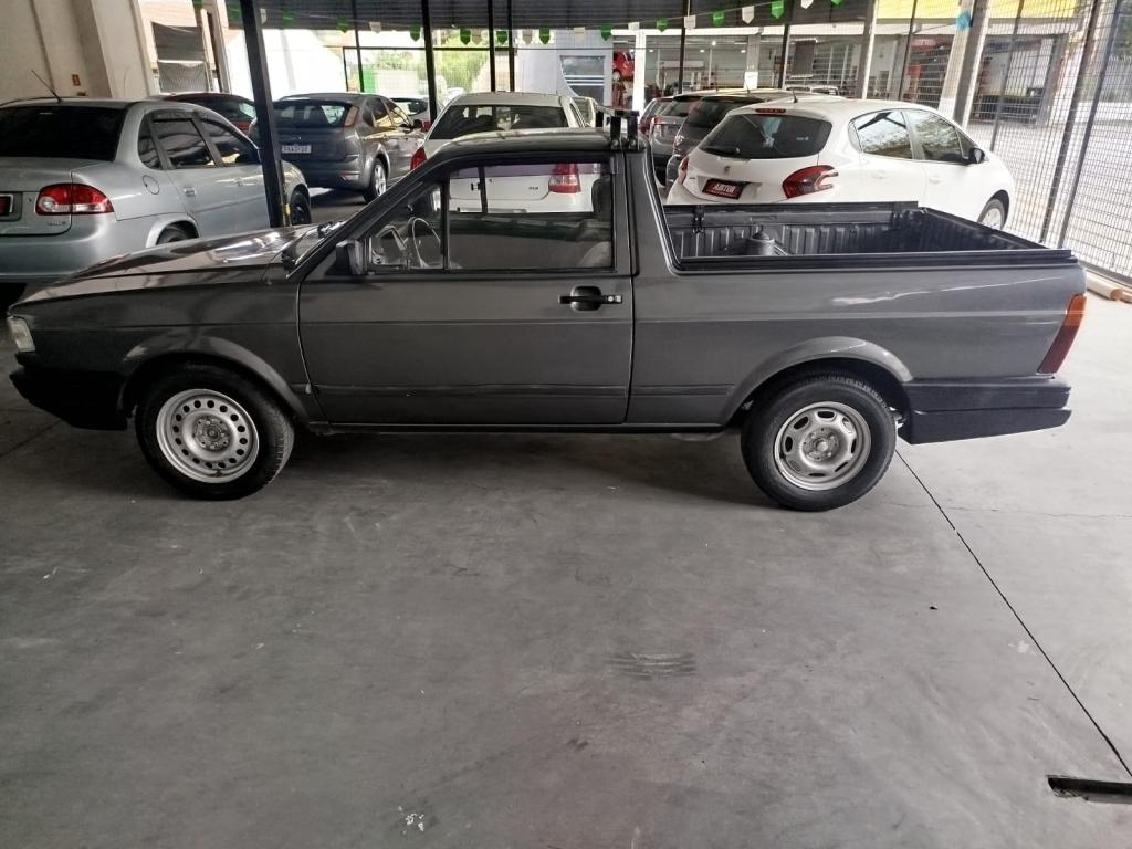 VOLKSWAGEN Saveiro - Foto