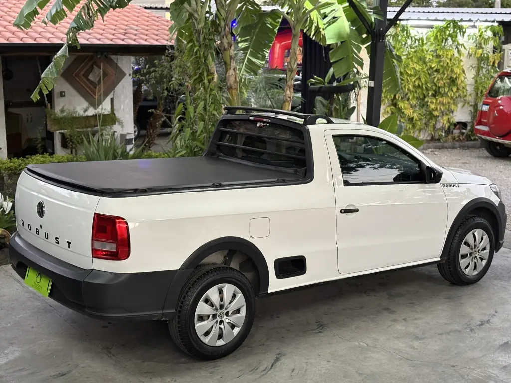 VOLKSWAGEN Saveiro - Foto