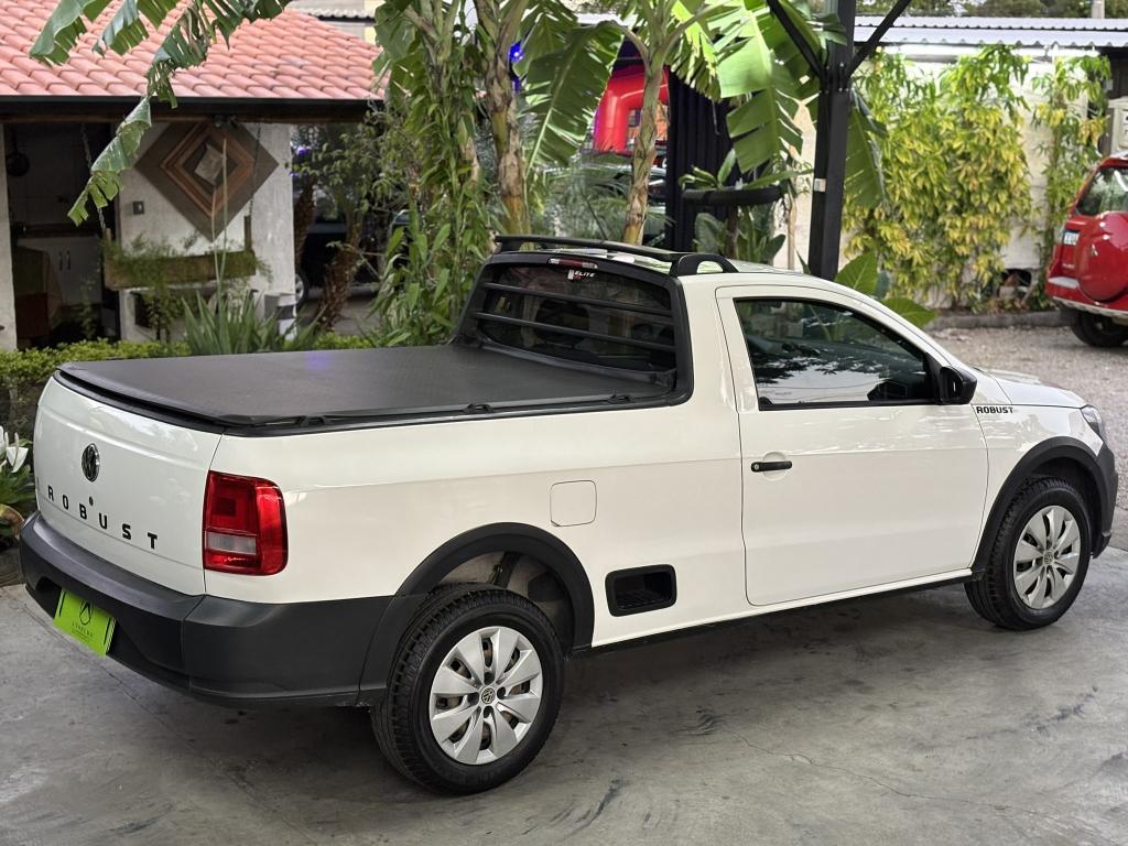 VOLKSWAGEN Saveiro - Foto