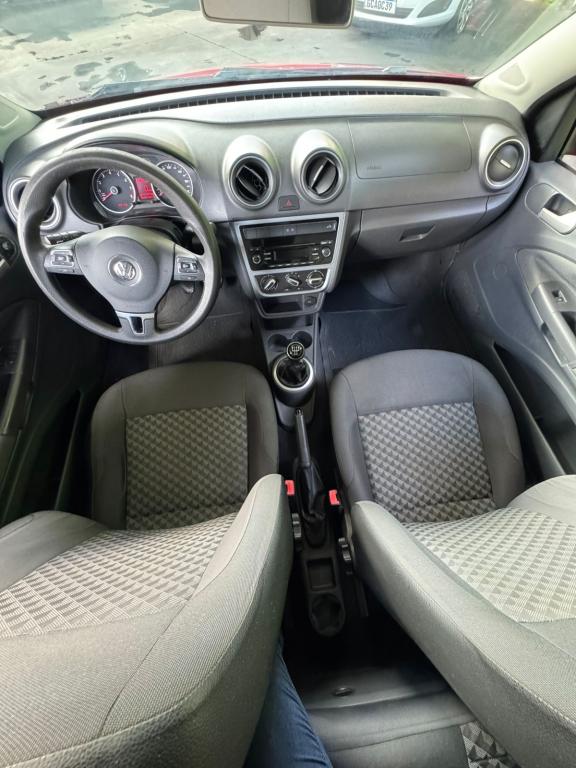 VOLKSWAGEN Saveiro - Foto