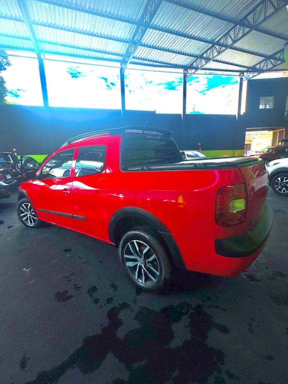 VOLKSWAGEN Saveiro - Foto