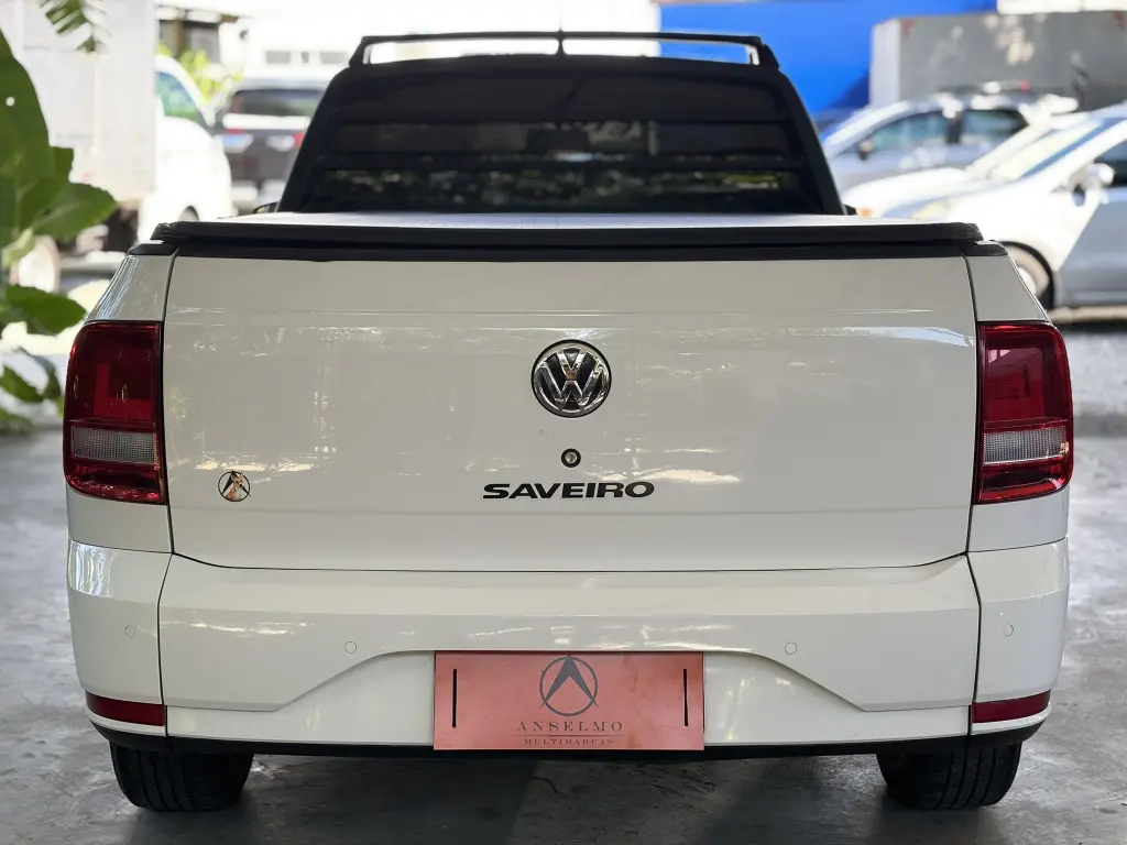 VOLKSWAGEN Saveiro - Foto
