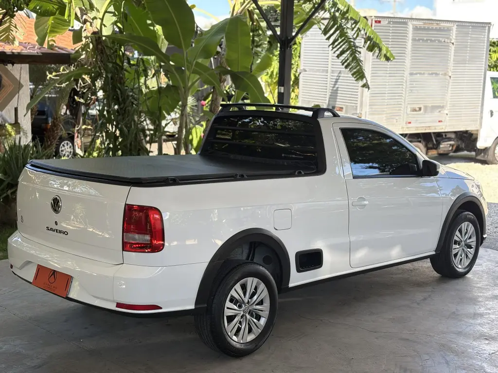 VOLKSWAGEN Saveiro - Foto