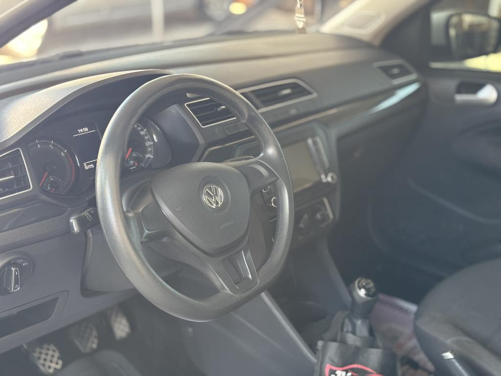 VOLKSWAGEN Saveiro - Foto