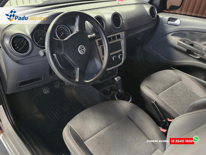 VOLKSWAGEN Saveiro - Foto