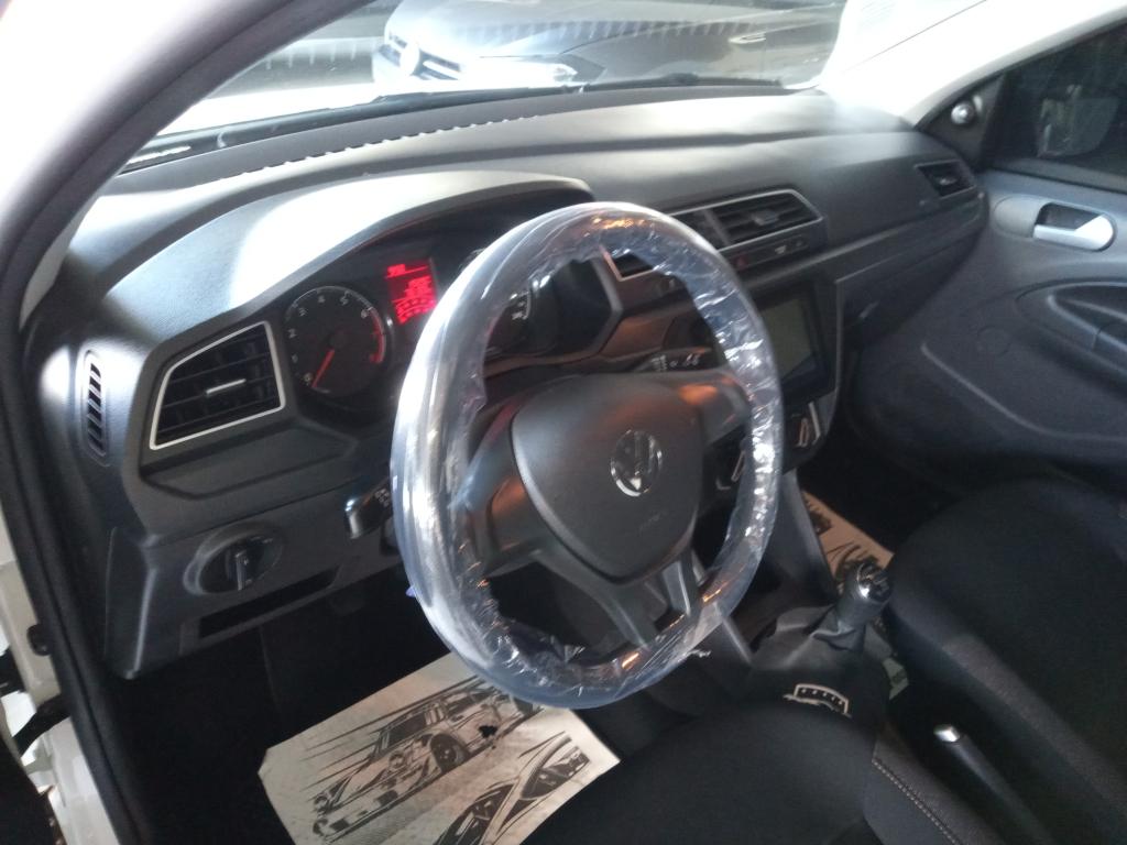 VOLKSWAGEN Saveiro - Foto