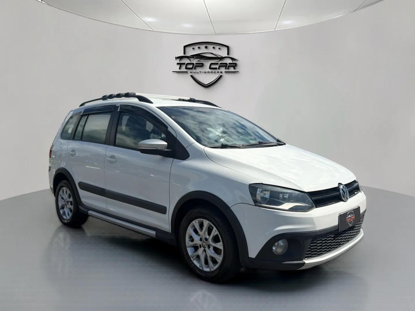 VOLKSWAGEN Space Cross