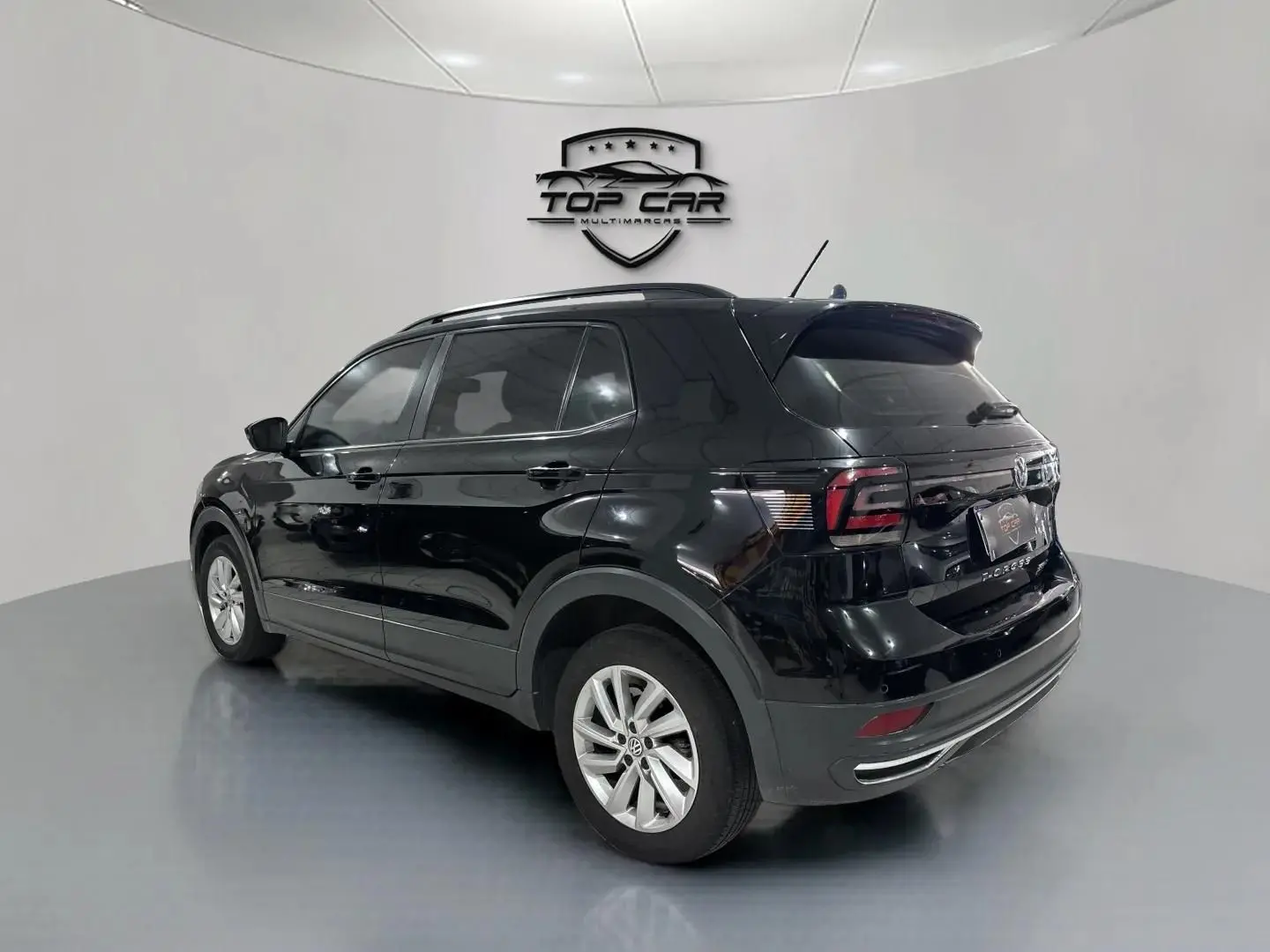 VOLKSWAGEN T-Cross - Foto