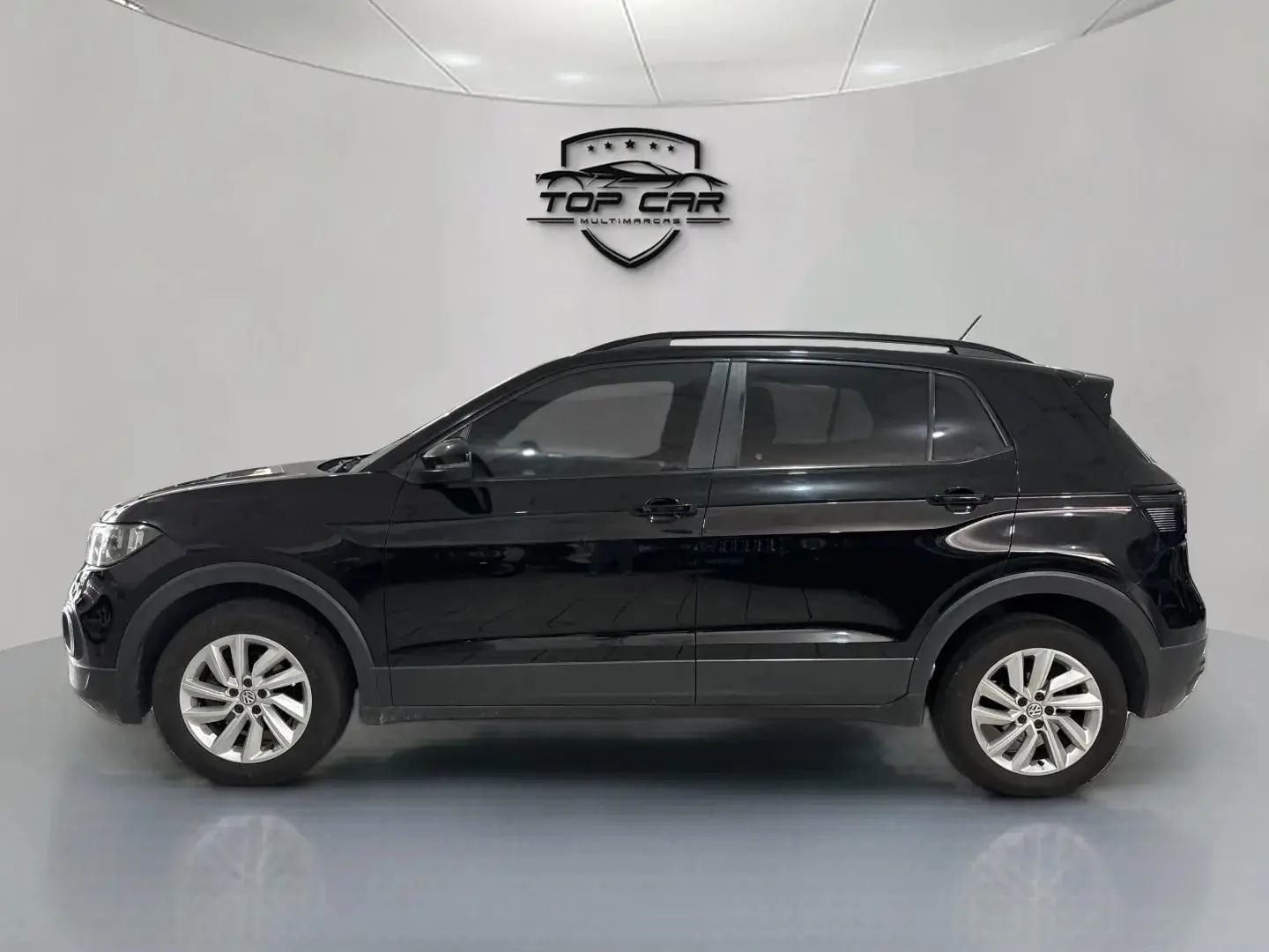 VOLKSWAGEN T-Cross - Foto