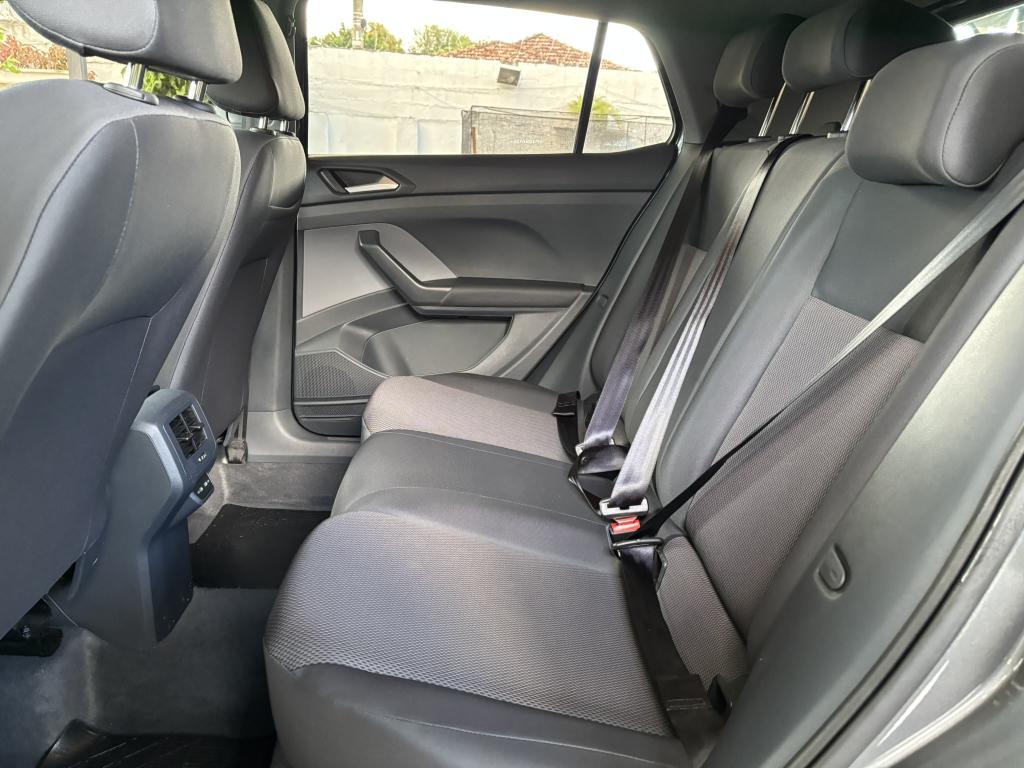 VOLKSWAGEN T-Cross - Foto