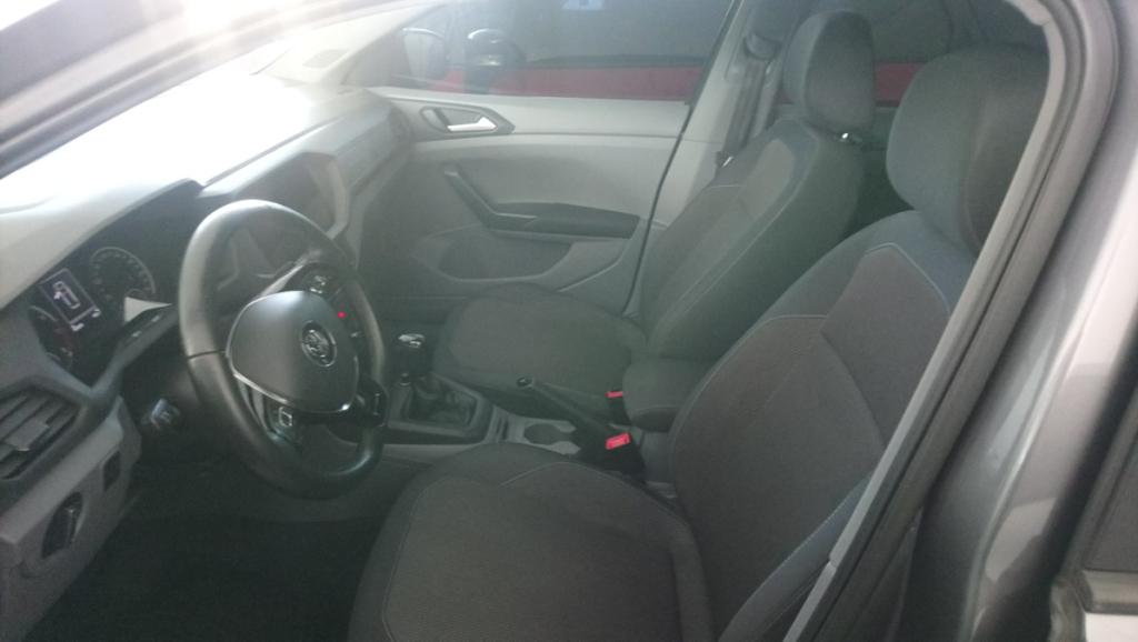 VOLKSWAGEN T-Cross - Foto