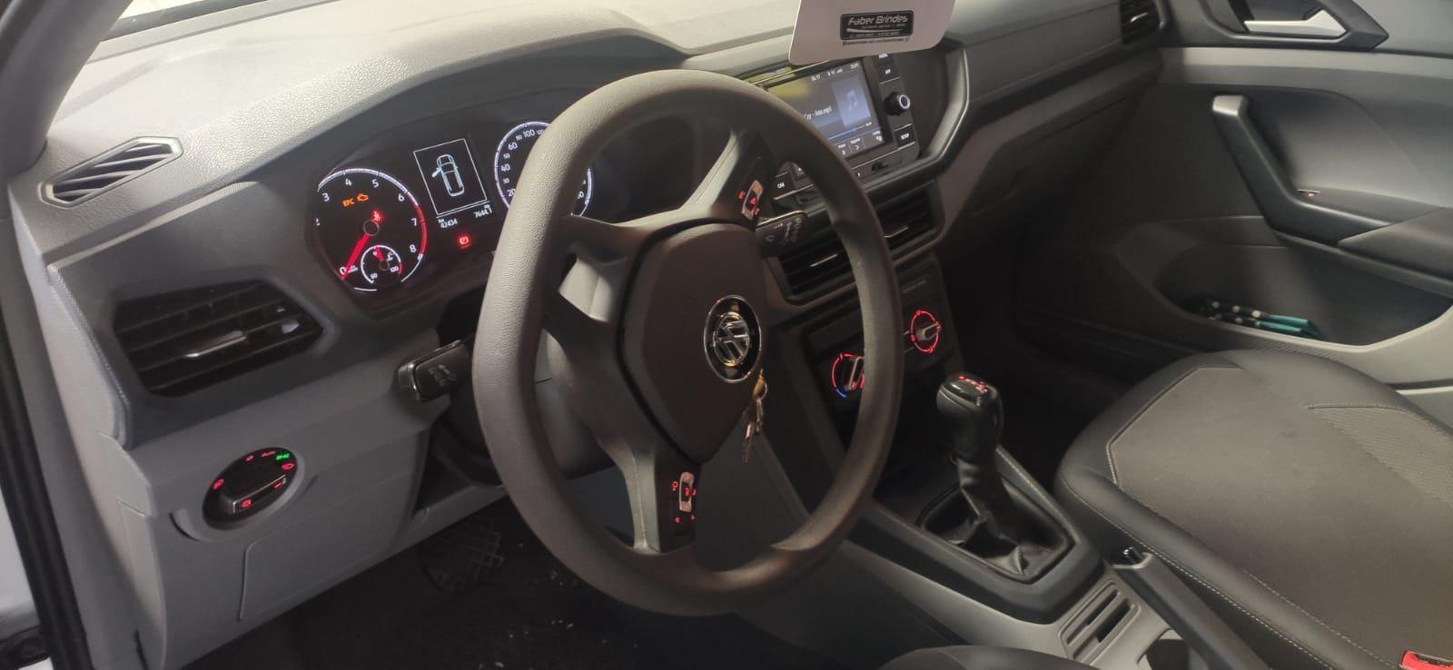 VOLKSWAGEN T-Cross - Foto