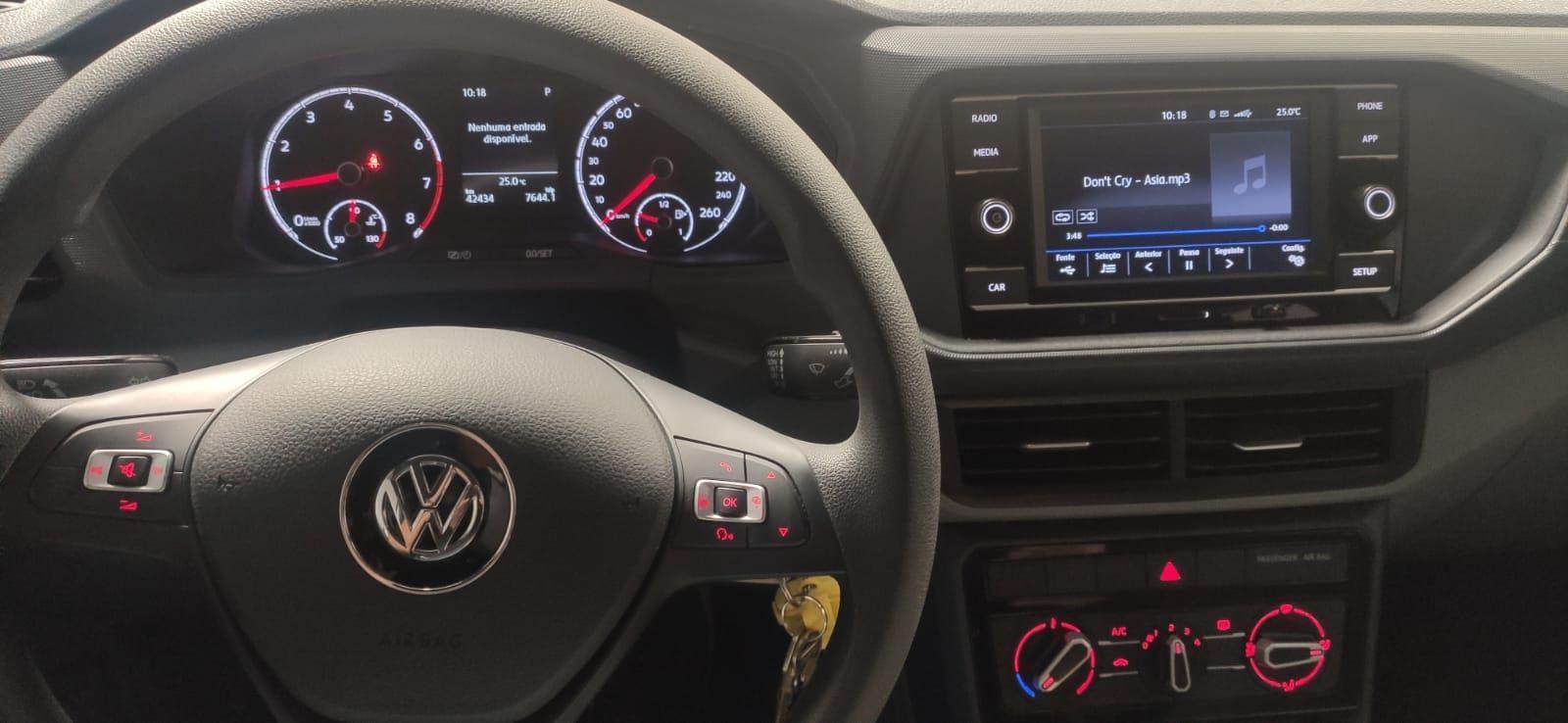 VOLKSWAGEN T-Cross - Foto