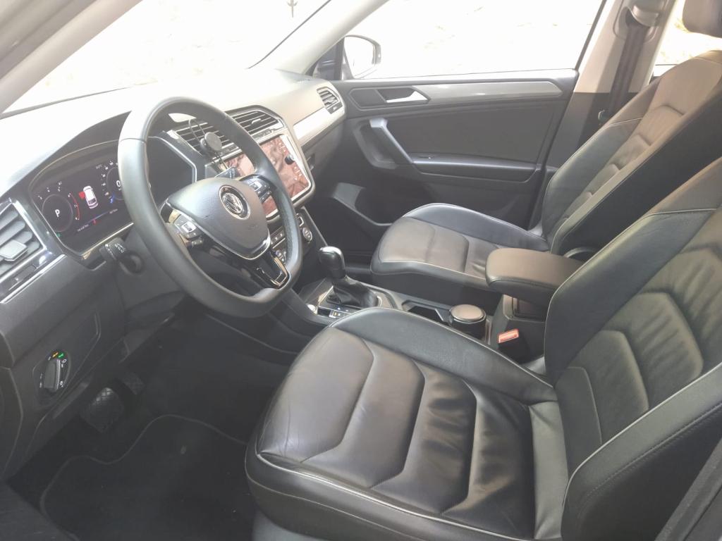 VOLKSWAGEN Tiguan - Foto