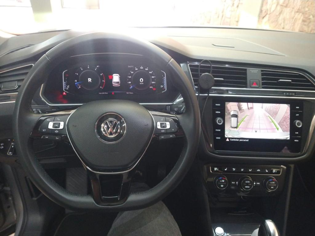 VOLKSWAGEN Tiguan - Foto