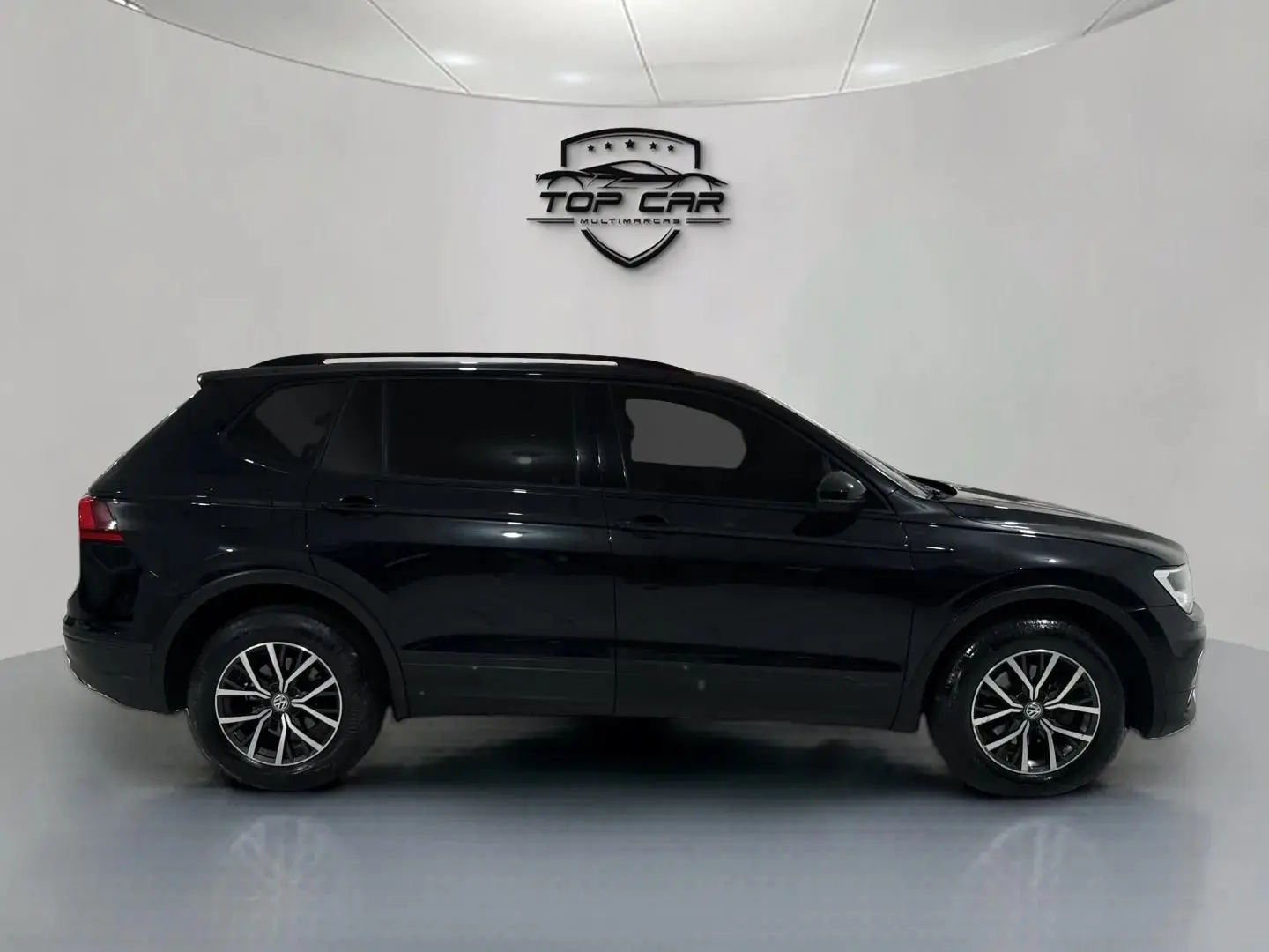 VOLKSWAGEN Tiguan - Miniatura