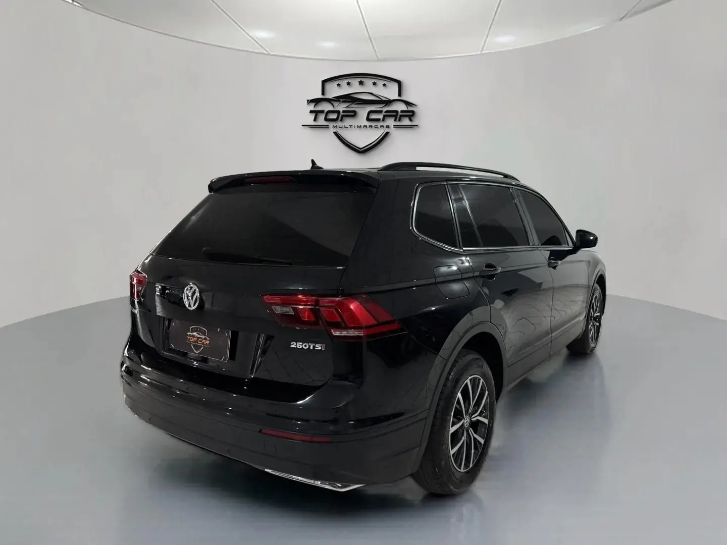 VOLKSWAGEN Tiguan - Miniatura