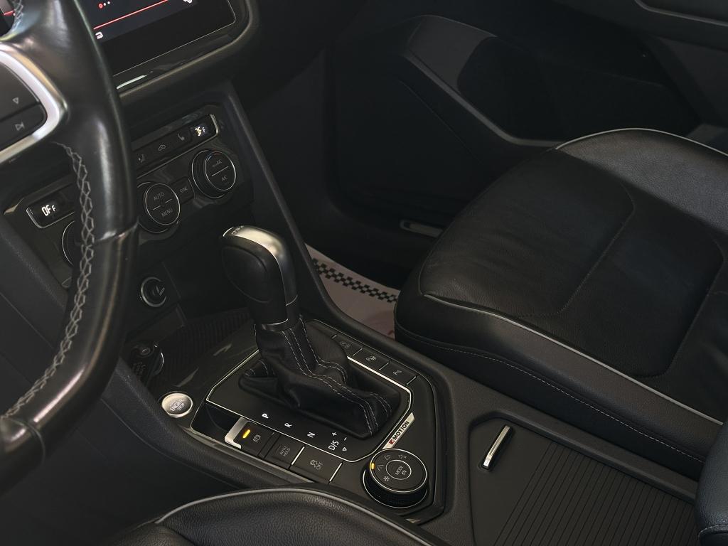 VOLKSWAGEN Tiguan - Foto