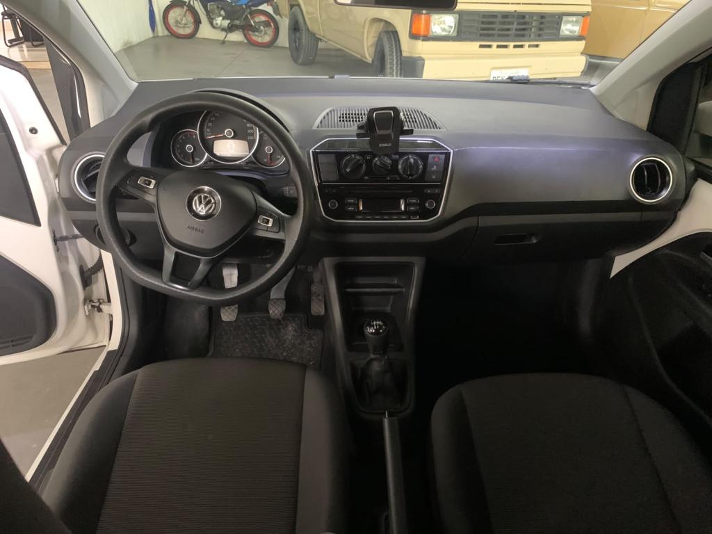 VOLKSWAGEN UP - Foto