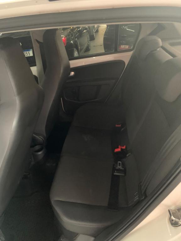 VOLKSWAGEN UP - Foto